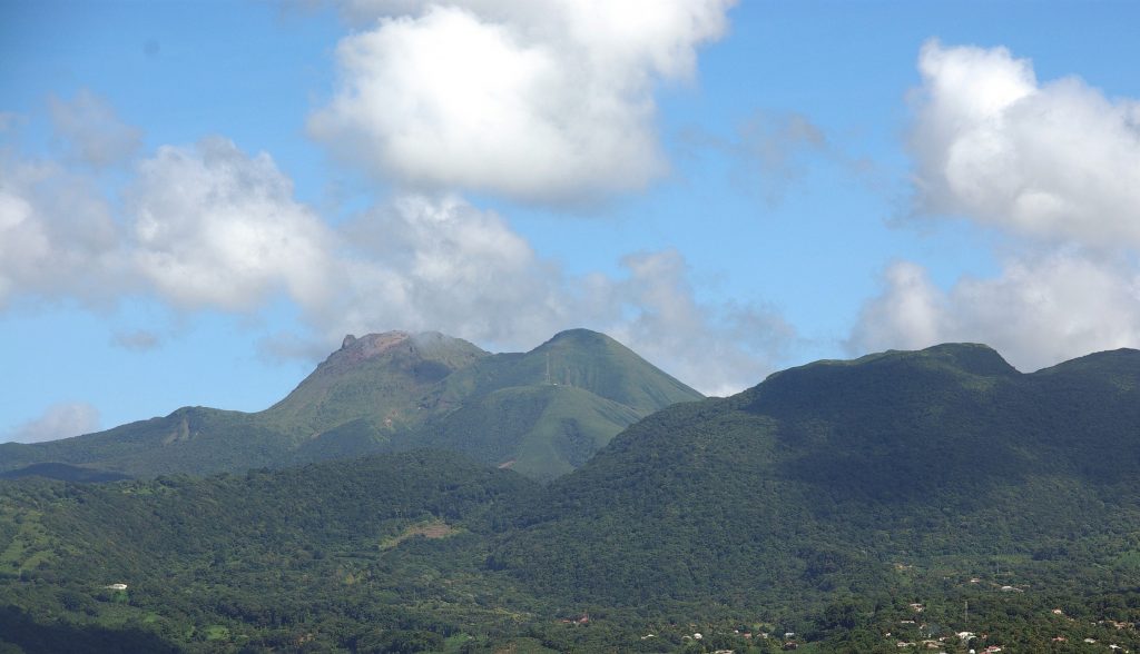 Vue sur la Soufrière, le volcan de la Guadeloupe