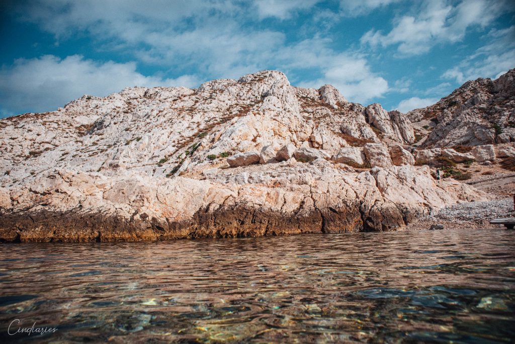 vue depuis la mer des îles du Frioul