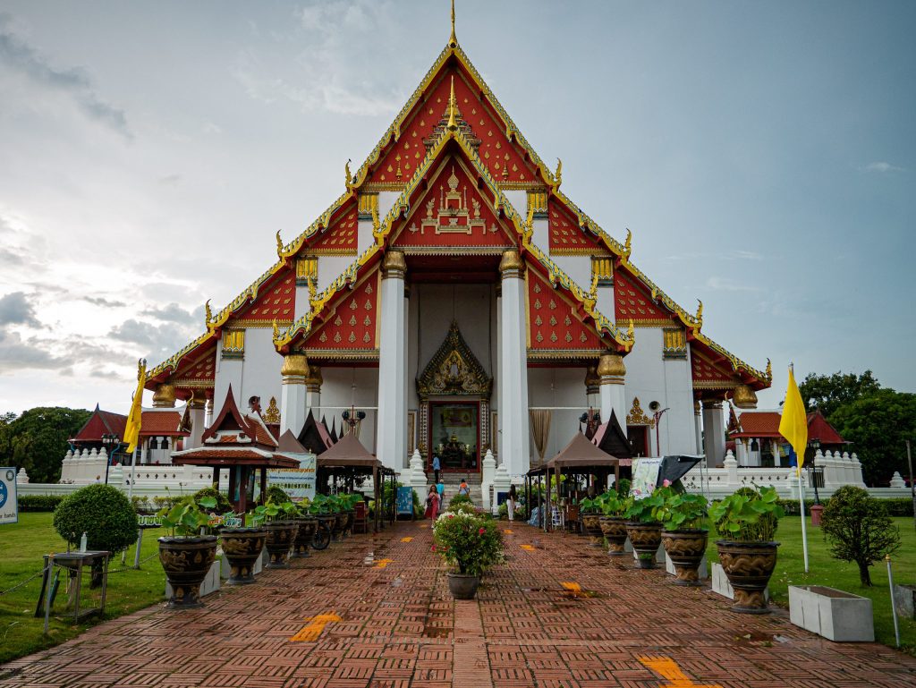 Wihan Phra Mongkhon Bophit Temple Ayutthaya Thailande